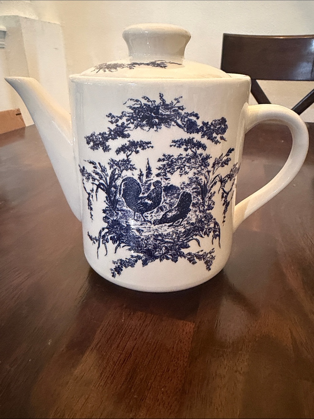 2002 California Pantry Classic Ceramics Rooster and Hen Teapot